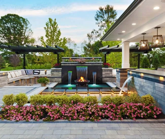 Luxurious-Landscape