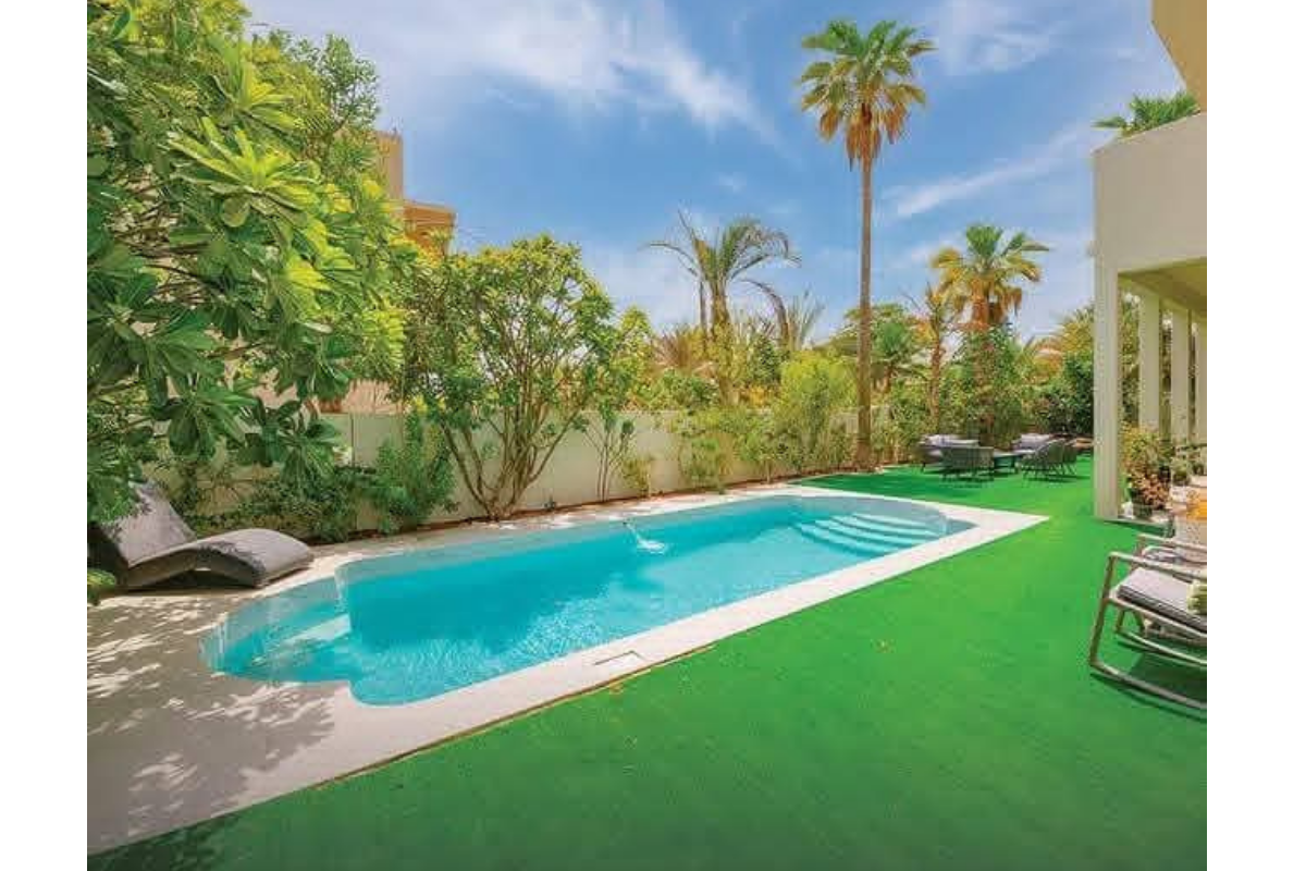 Pool_Contractors_in_dubai_with_cerijolandscaping
