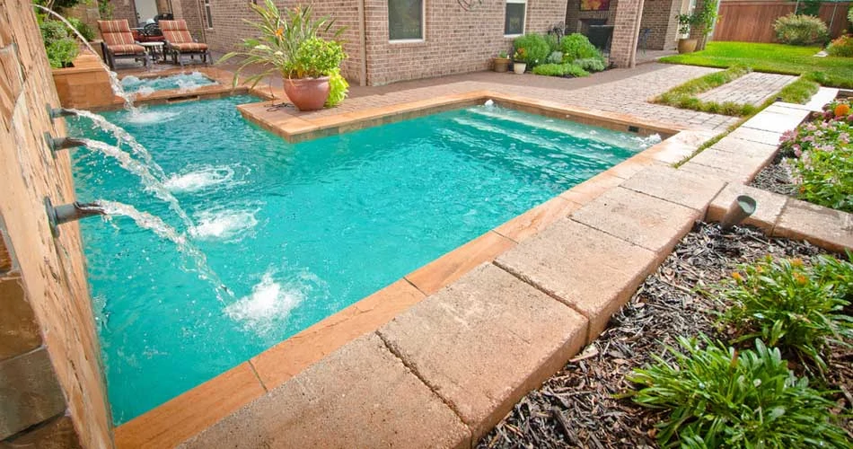 Swimming-Pool-Design-Dubai-2